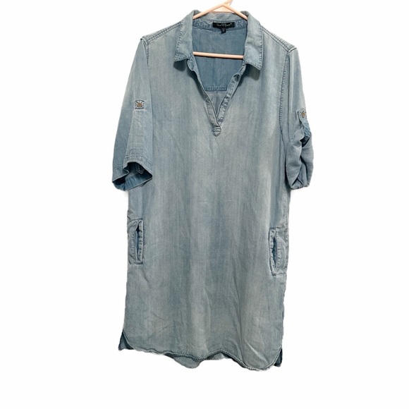 Velvet Heart Light Blue Denim Dress - Picture 1 of 7